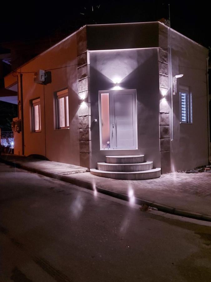 Apartament Lefis House Wolos Zewnętrze zdjęcie